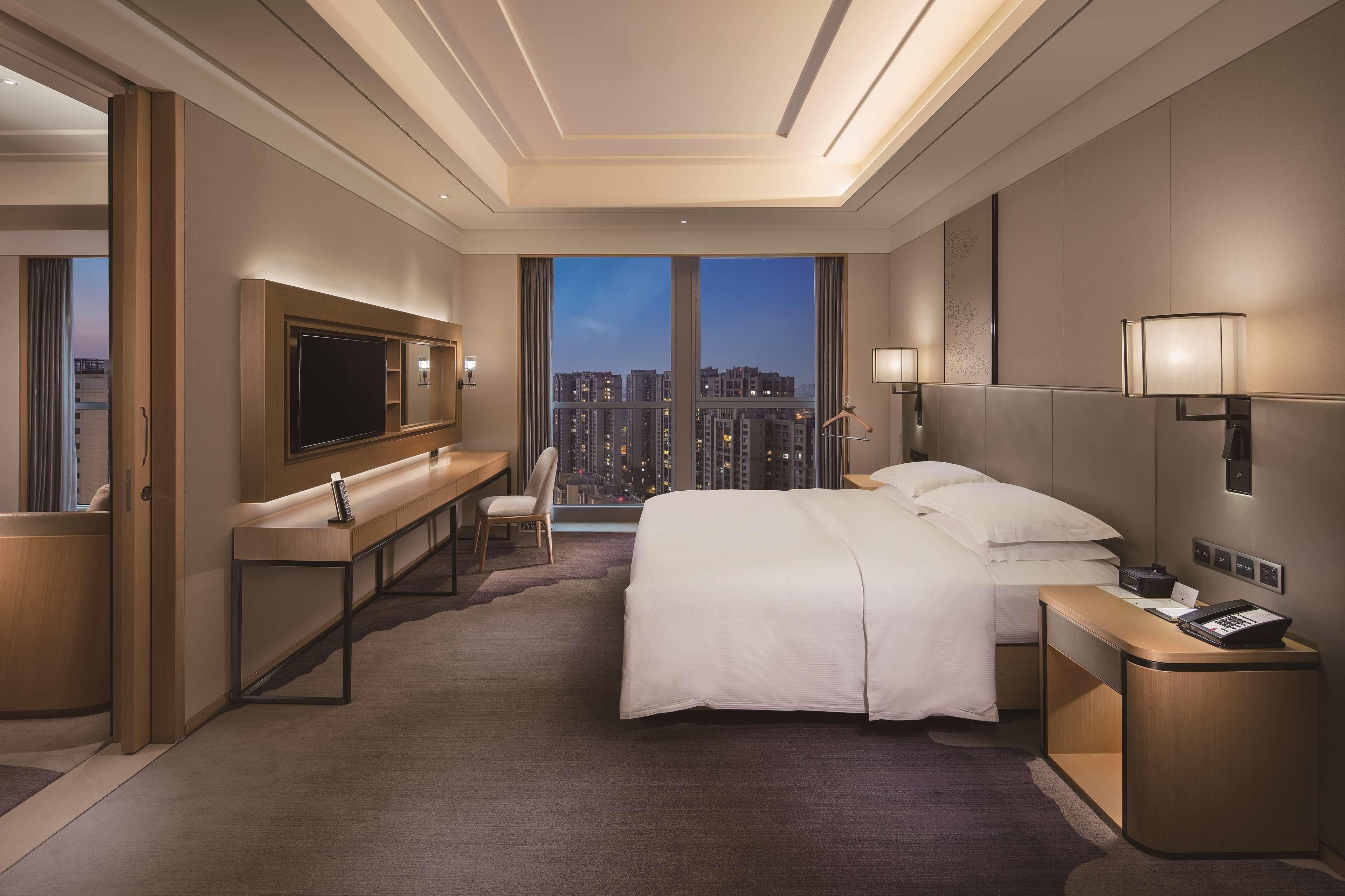 Hilton Chengdu Longquanyi Hotel Bagian luar foto