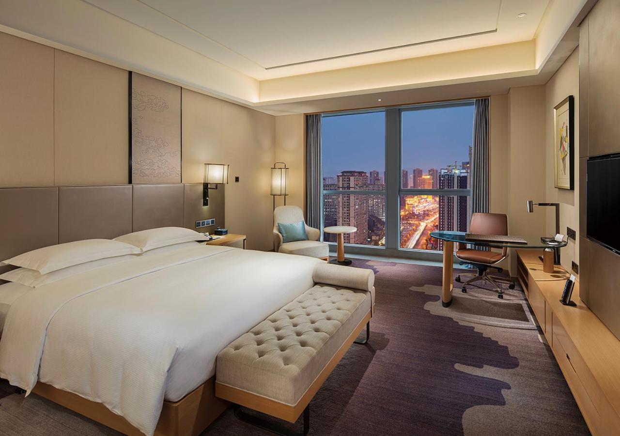 Hilton Chengdu Longquanyi Hotel Bagian luar foto